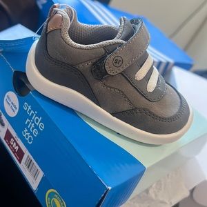 Stride rite baby shoes